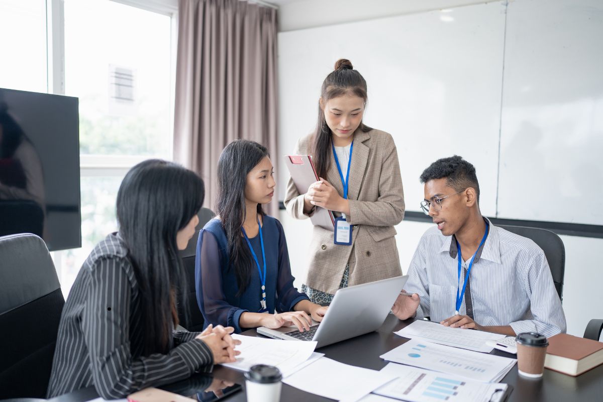 Bật mí 7 bước triển khai chuyển đổi số thành công cho doanh nghiệp